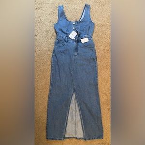 FOREVER 21 Sleeveless mini denim dress size small